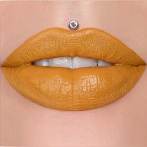 Jeffree Star Velvet Trap Matte Lipstick in Extending The Olive Branch NIB